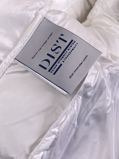 ハイクオリティダウンジャケット着用イメージ